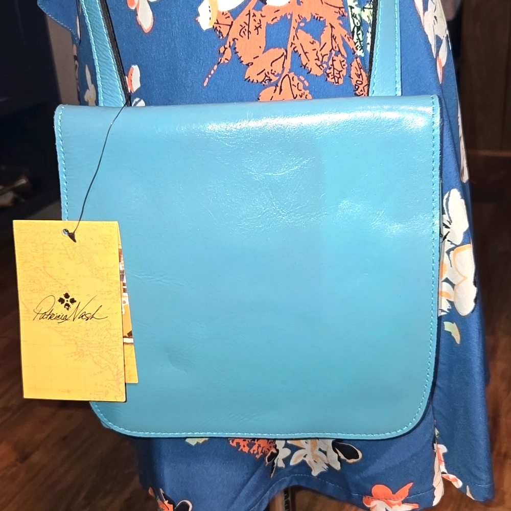 Patricia Nash leather crossbody. Granada bag in the color blue grass.